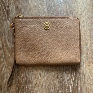 Tory Burch Wristlet